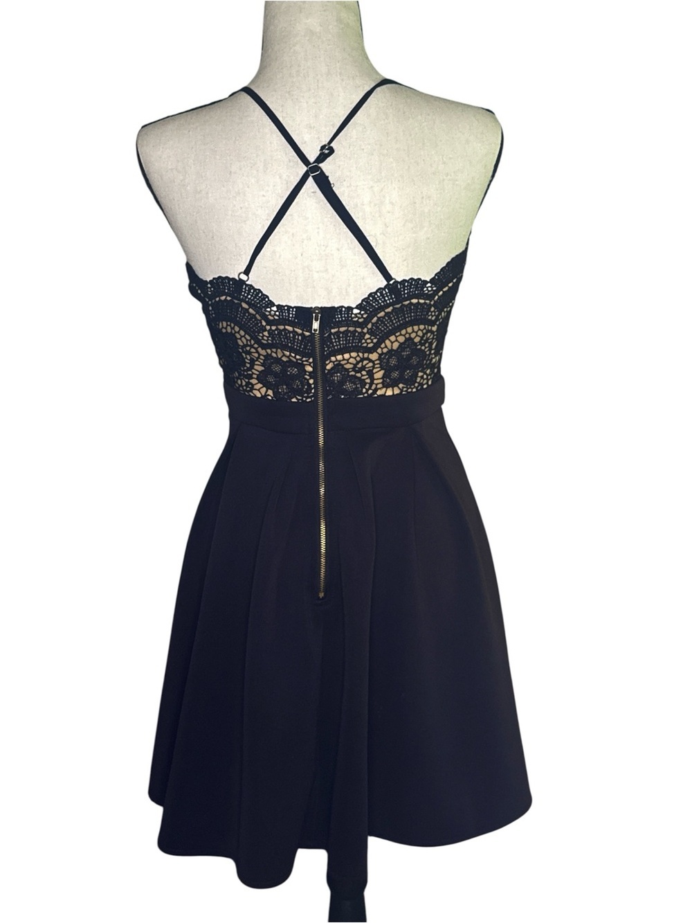 Francesca’s Black Lace Fit & Flare Dress XS - Picture 3 of 4